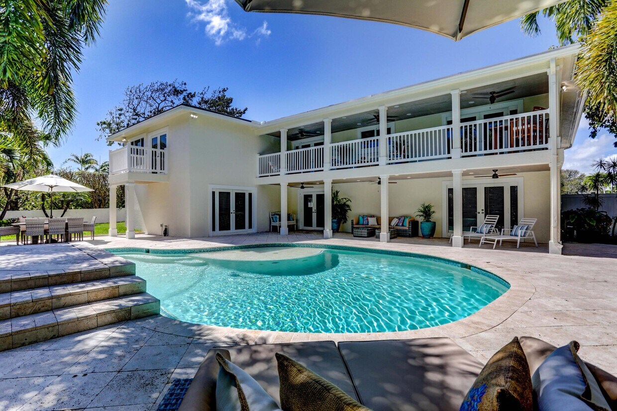Foto principal - 6500 Pamela Ln