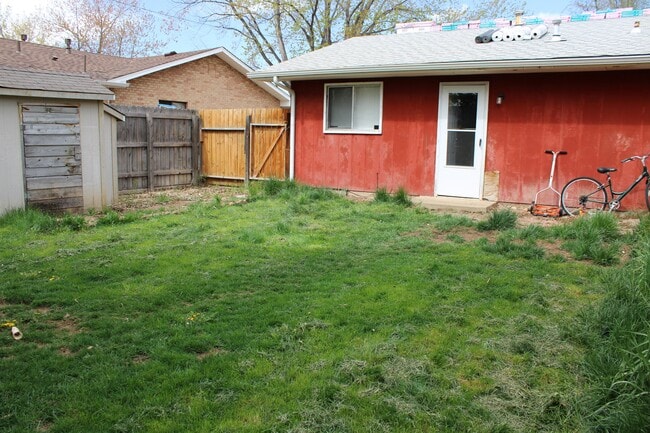 Foto del edificio - 540 Irish Dr