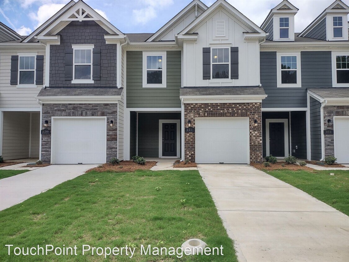 Foto principal - 3 br, 2.5 bath House - 231 Quinn road