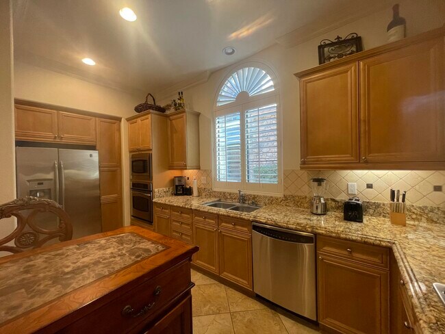 Building Photo - 4172 Via Mattina