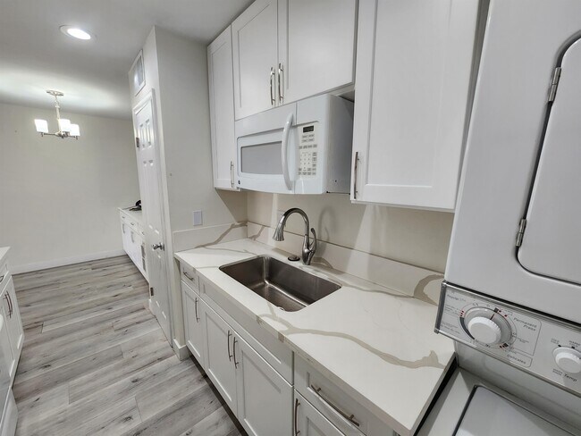 Foto del edificio - 1291 Elizabeth Ave