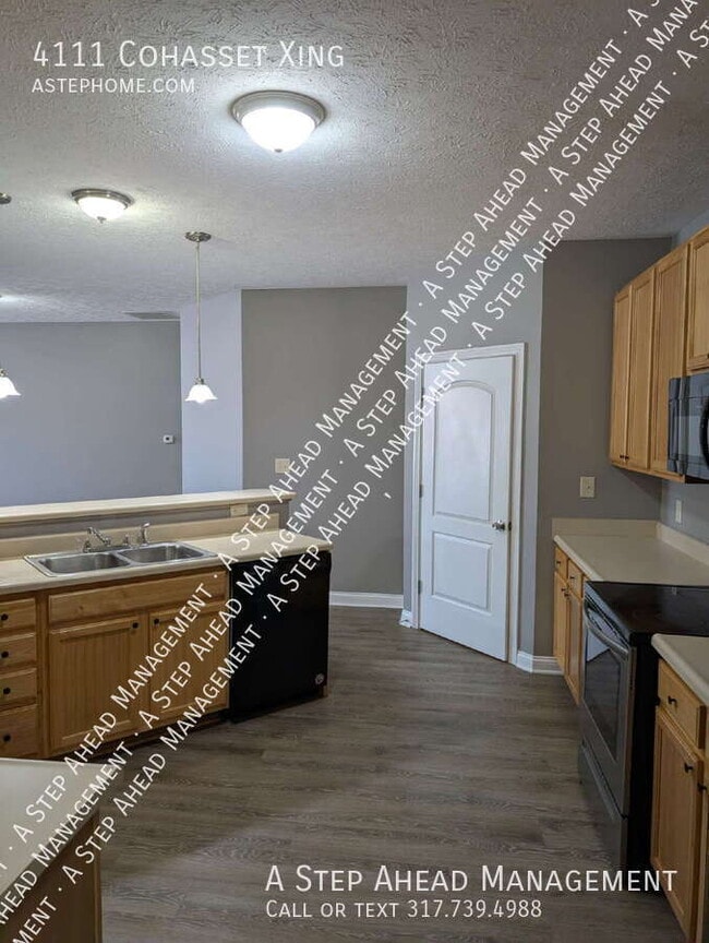 Foto del edificio - 4111 Cohasset Xing