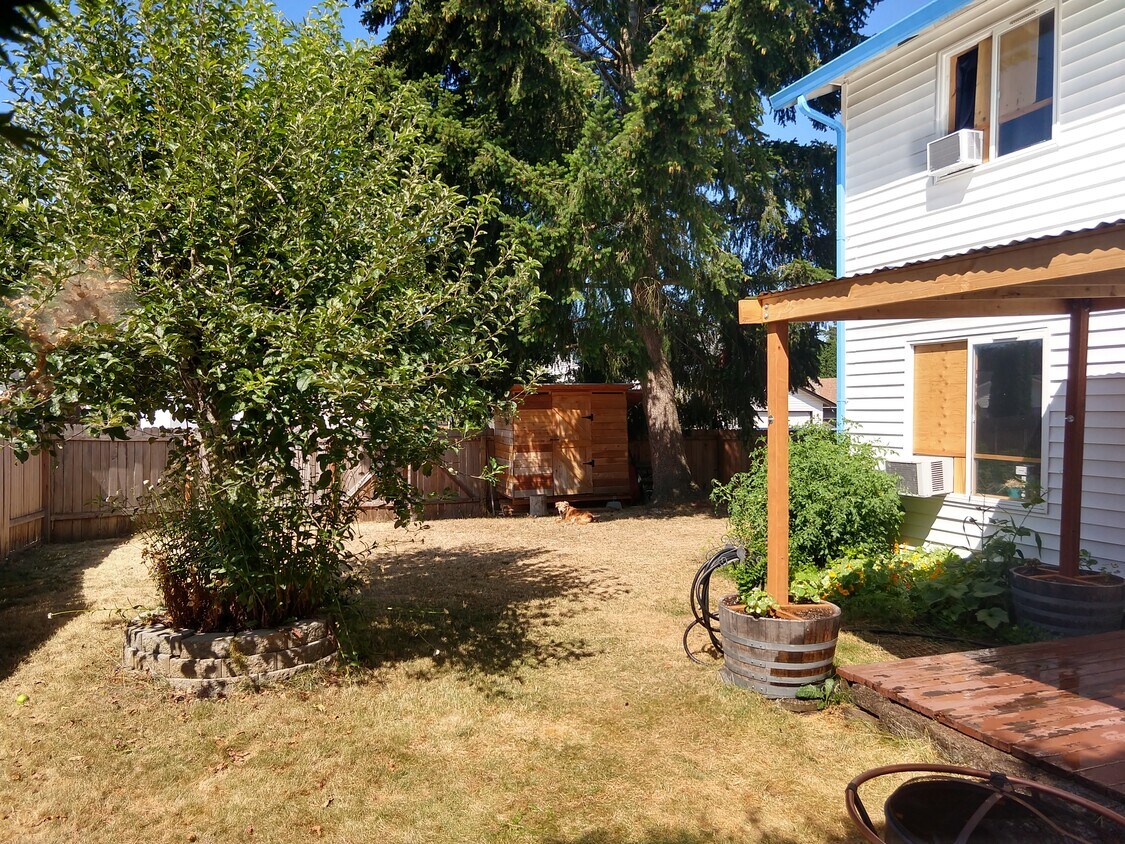 Foto principal - 14305 SE 8th St