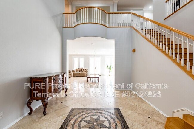 Building Photo - 43966 Barletta St