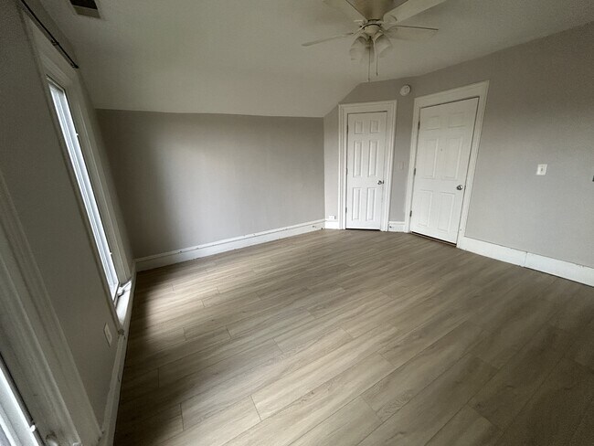 Foto del edificio - 91 E 17th St