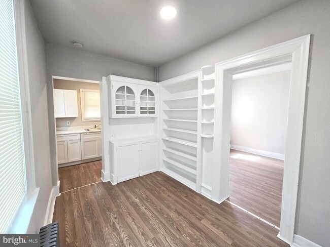 Foto del edificio - 5717 N Park Ave