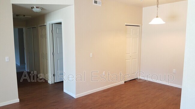 Building Photo - 15504 E Arizona Ave