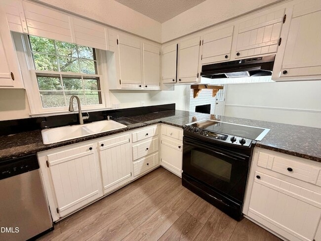 Foto del edificio - 501 Atchison St