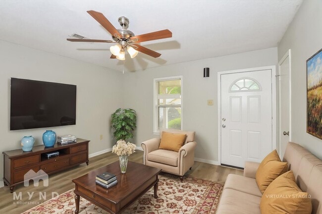 Building Photo - 3403 Brockcrest Cove