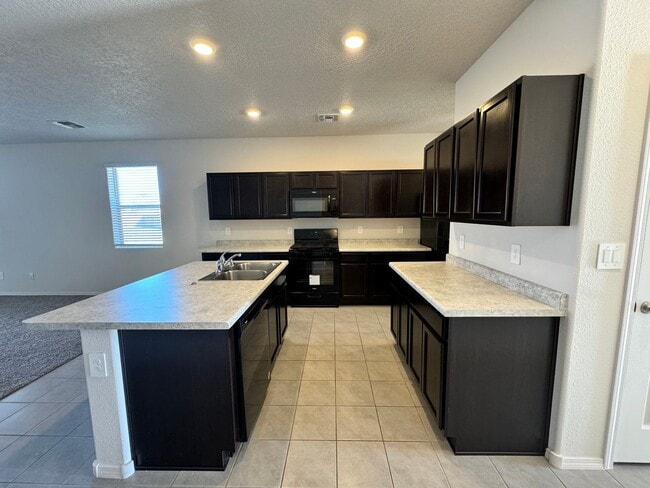 Building Photo - 771 Prairie Sage Ct SW