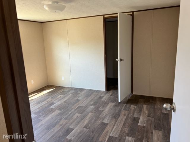 Building Photo - 2 br, 1 bath Mobile Home - 4210 South Zarz...