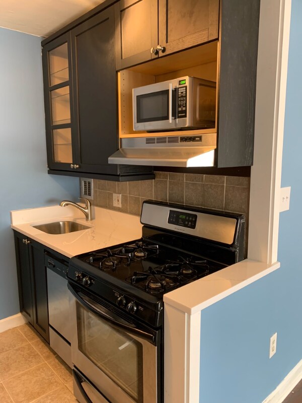 Foto principal - 1121 Arlington Blvd
