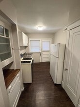 Building Photo - 5008 Newport Ave