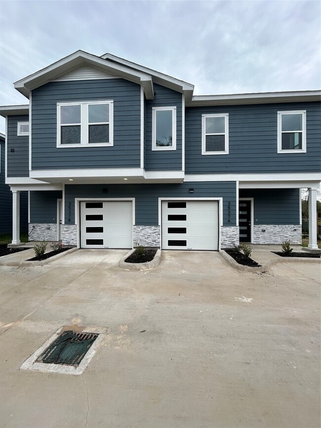 Building Photo - 3537 Alderfer St