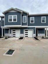 Building Photo - 3537 Alderfer St