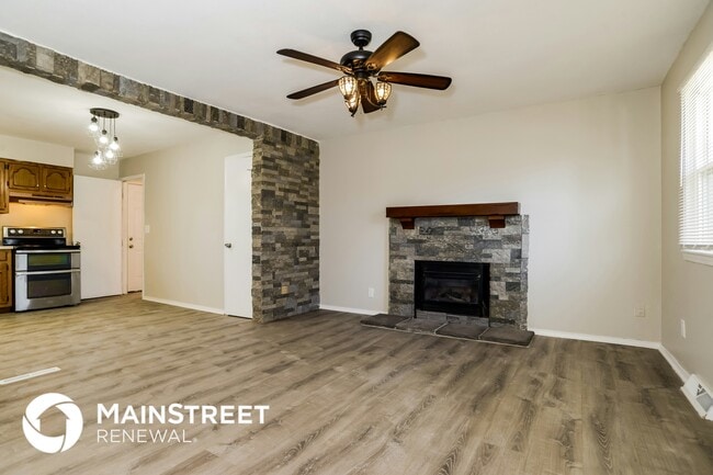 Building Photo - 1914 Willow St