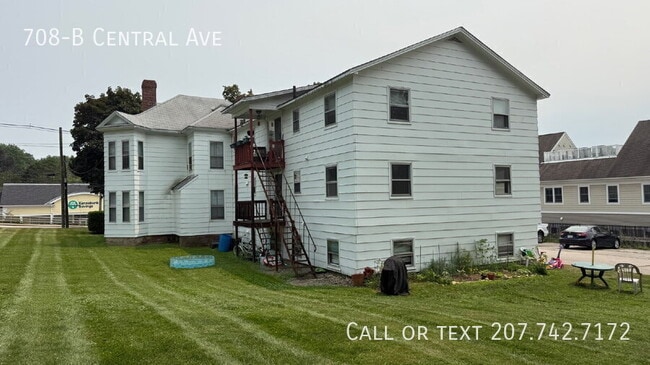 Building Photo - 708 Central Ave