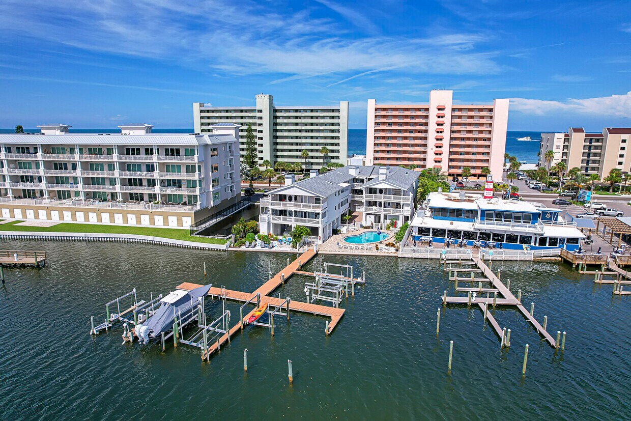 Primary Photo - 20019 Gulf Blvd