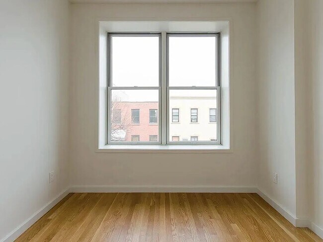 Foto del edificio - 261 Eckford St