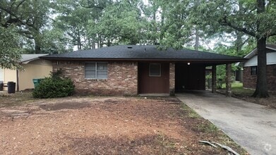Building Photo - 5317 Leawood Dr