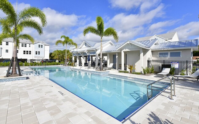 Foto del edificio - 407 Gowdy Rd