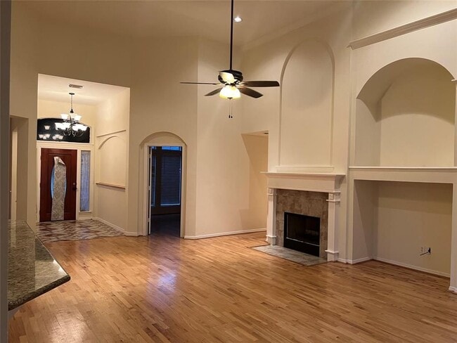 Foto del edificio - 17707 Cypress Laurel St