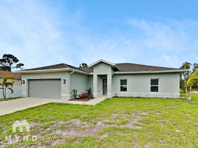 Building Photo - 3717 Uriah St