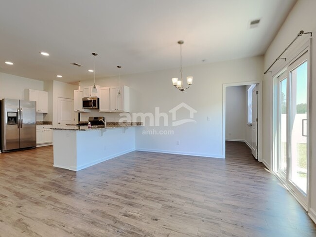 Building Photo - 50 Spirit Wy