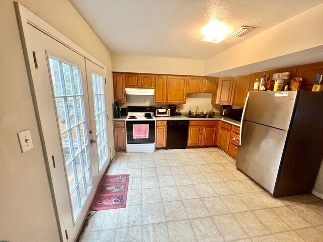 Foto del edificio - 1914 Botany Dr