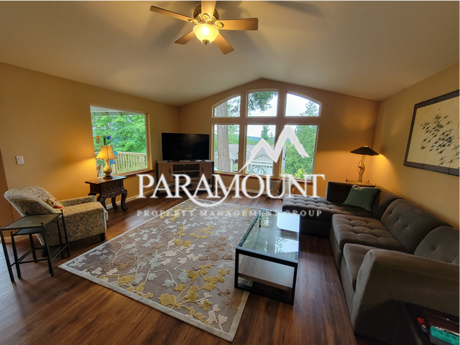 Foto del edificio - 3 Bedroom Lakeland Village Home with Puget...