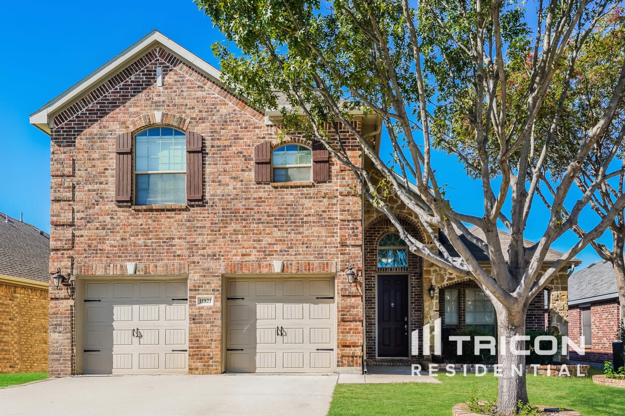 Foto principal - 11821 Basilwood Dr