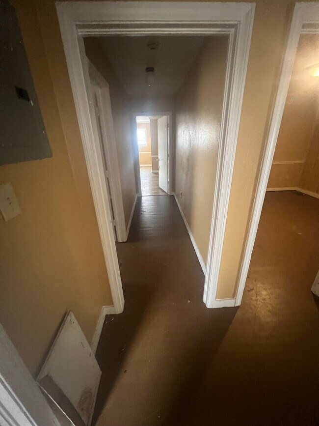 Foto del edificio - 1215 Tara Rd