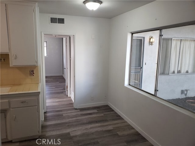 Building Photo - 505 S 1st Ave