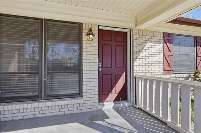 Foto del edificio - 242 W Cober Dr