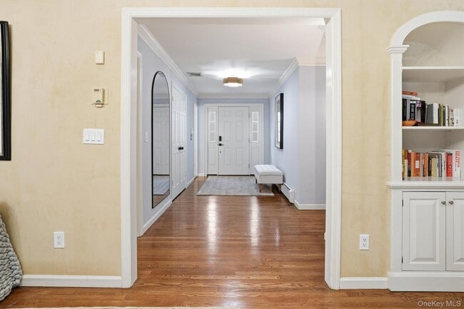 Building Photo - 1120 Cove Edge Rd