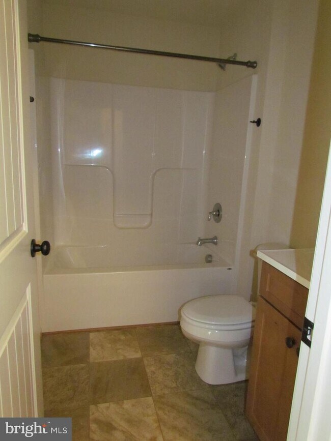 Foto del edificio - 23220 Spalding Ln