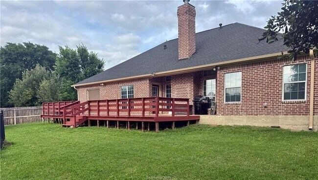 Foto del edificio - 4414 Woodland Ridge Dr