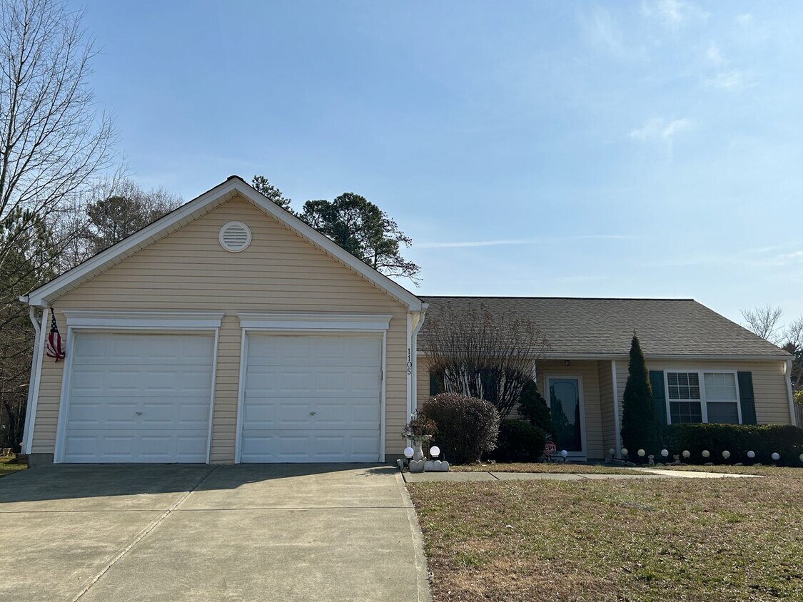 Foto principal - Charming Ranch Style Home