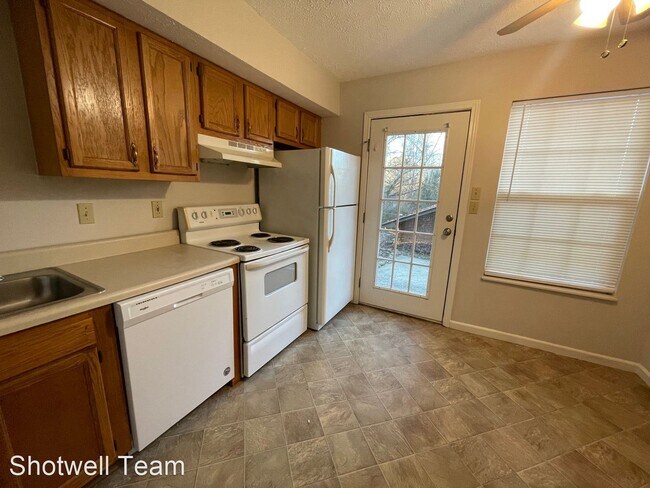 Foto del edificio - 2 br, 1.5 bath House - 1441 Schoolcraft Way