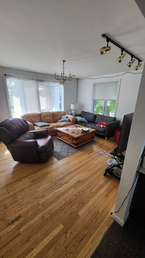 Foto principal - 309 Beacon St