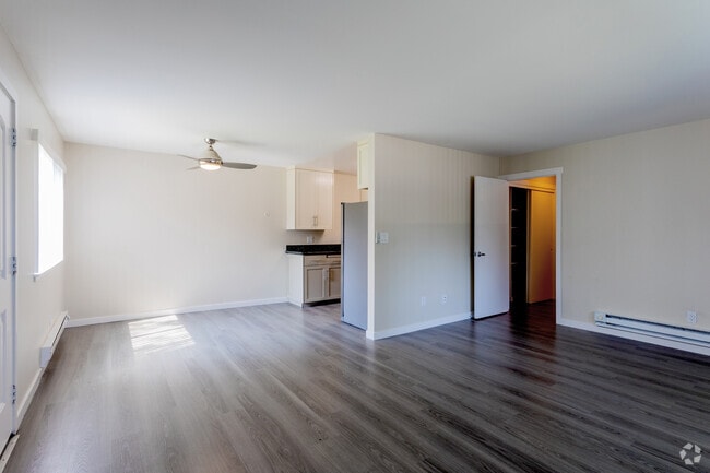 1BR,1BA - Verona Gardens