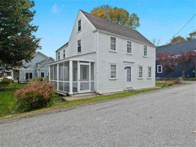 Building Photo - 17 Elm Ct