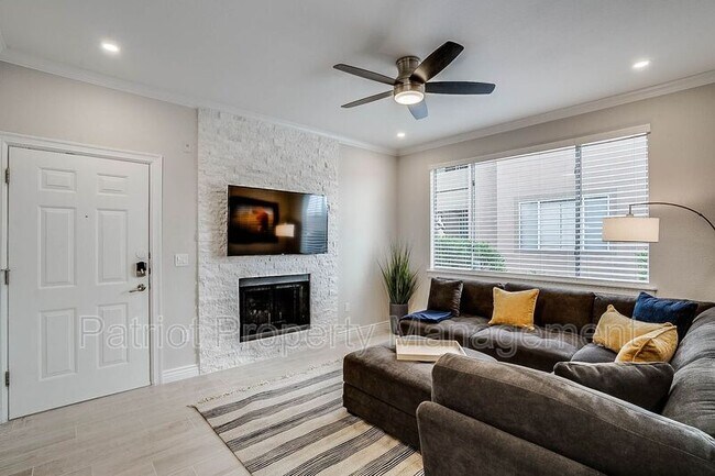 Foto del edificio - 7009 E Acoma Dr