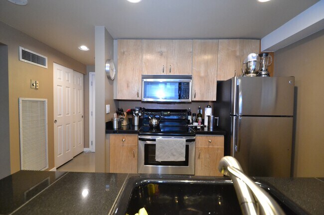 Foto del edificio - 2600 2nd Ave