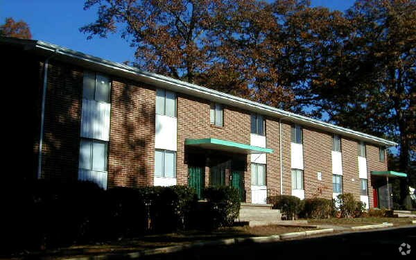Foto del edificio - 1957 Myrtle Dr