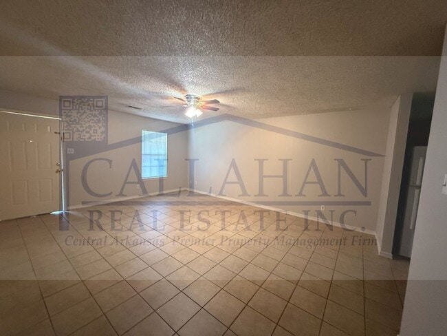 Building Photo - 115 Chiliwood Ln