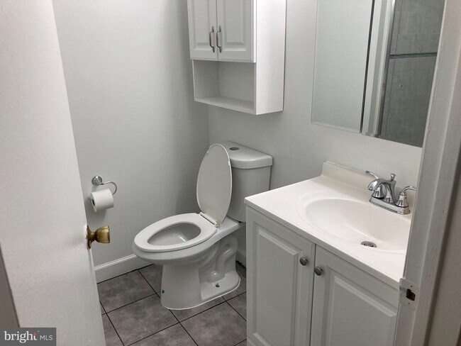 Foto del edificio - 33 Falls Chapel Way