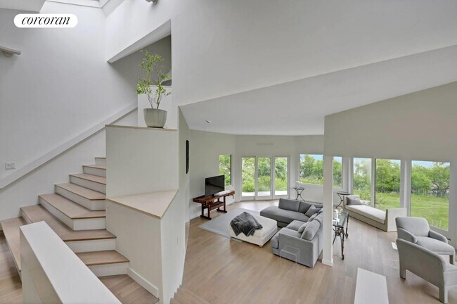Foto del edificio - 151 Kellis Pond Ln