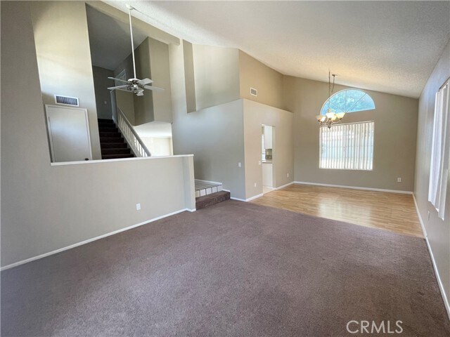 Building Photo - 2624 Blue Fox Dr