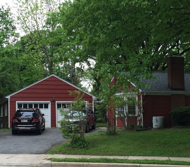 Building Photo - 1111 Fairview Ave